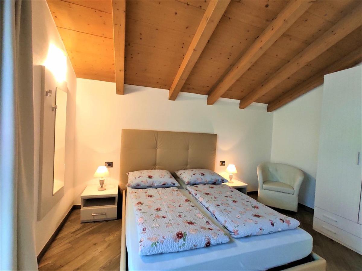 B&B Il Germoglio Castione Andevenno Εξωτερικό φωτογραφία